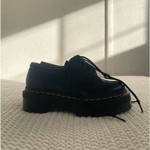 8053 quad Black leather platform Dr. Martens women’s size 6